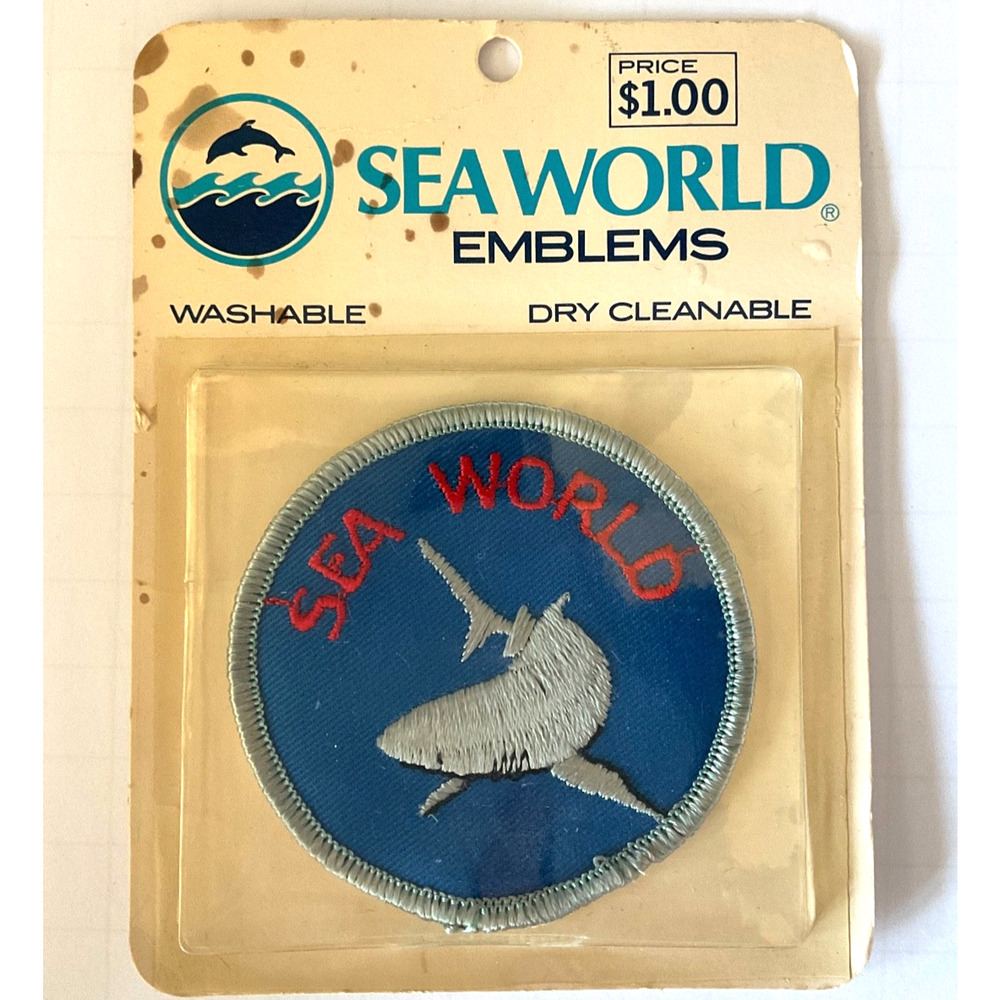 Vintage Sea World Souvenir Shark Patch Emblem, San Diego 1980